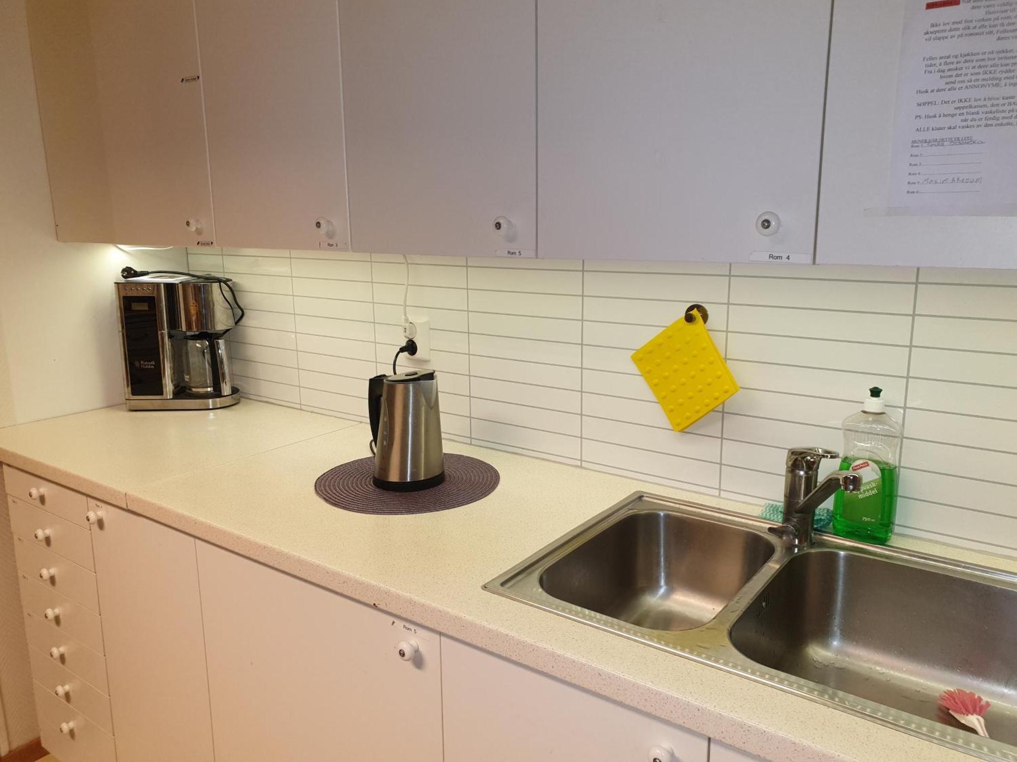 Koselig Leilighet I Narvik Sentrum 5 Soveplasser Gratis Parkering Og Gratis Internett Ngoại thất bức ảnh